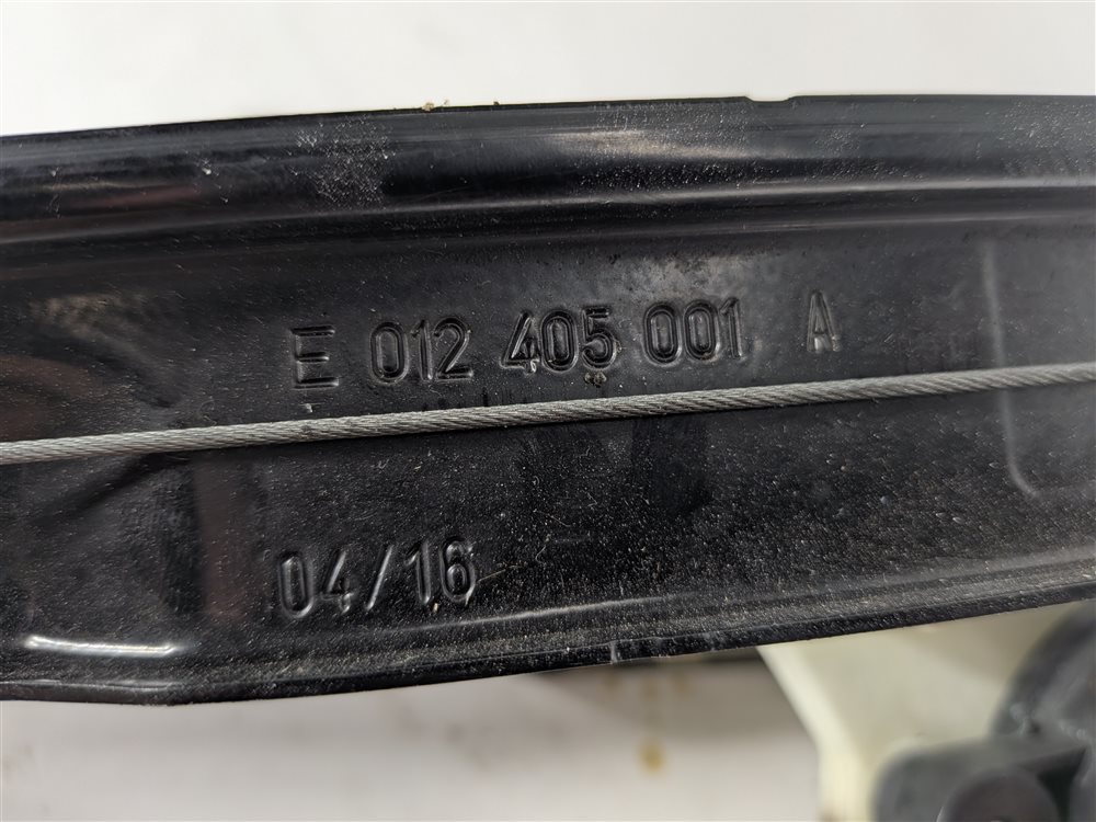 Thumbnail 9: 2014-2020 RANGE ROVER SPORT (L494) FRONT LEFT DRIVER WINDOW REGULATOR w/MOTOR