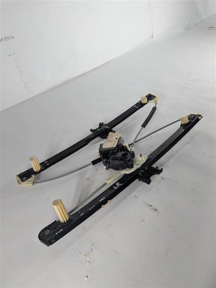 2014-2020 RANGE ROVER SPORT (L494) REAR LEFT DOOR WINDOW REGULATOR w/MOTOR