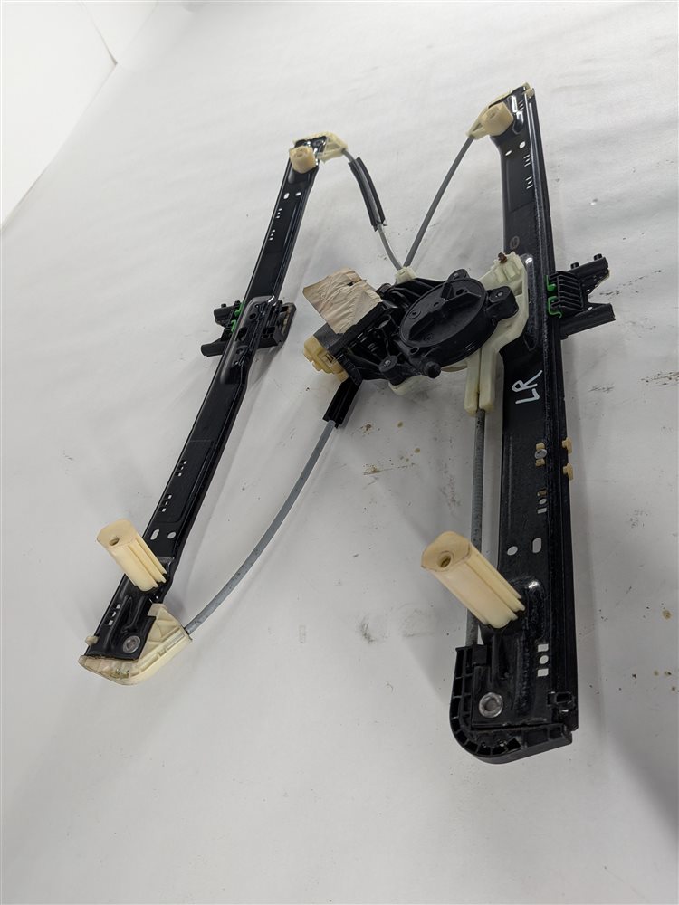 Thumbnail 4: 2014-2020 RANGE ROVER SPORT (L494) REAR LEFT DOOR WINDOW REGULATOR w/MOTOR