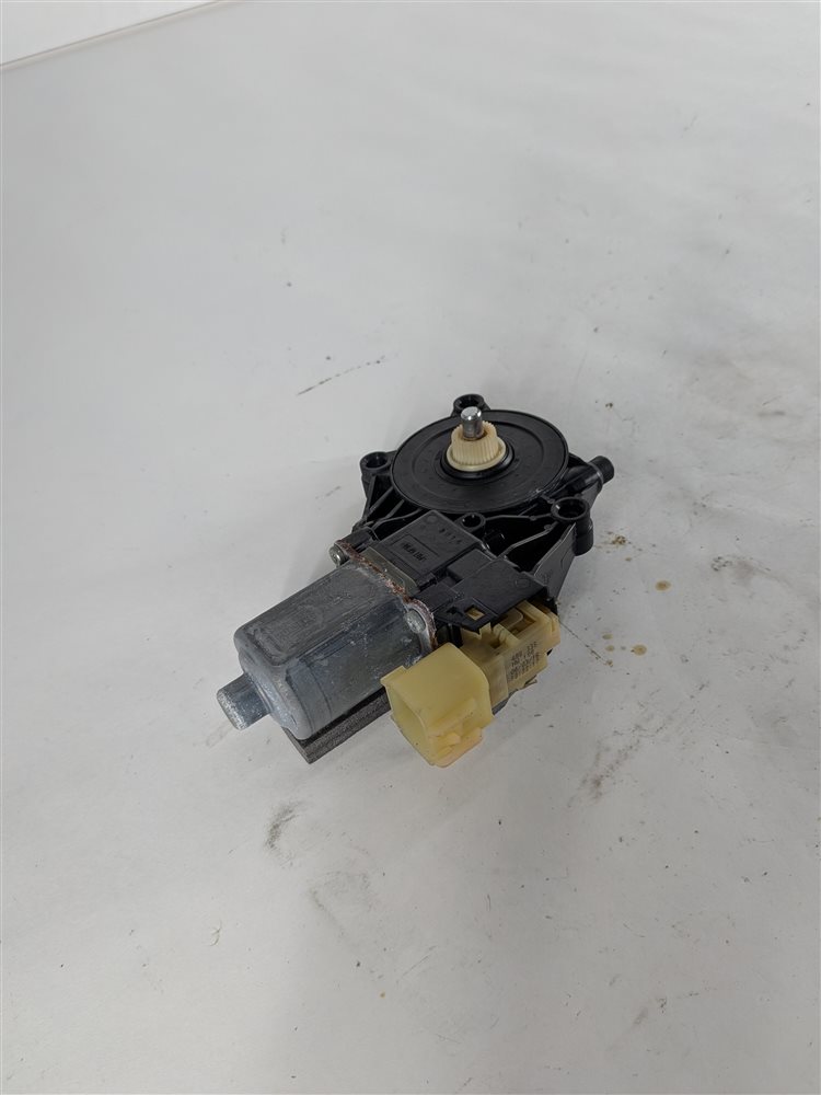 2014-2020 RANGE ROVER SPORT (L494) REAR RIGHT DOOR POWER WINDOW MOTOR