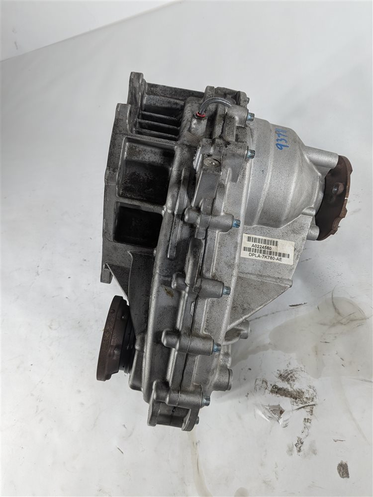 Thumbnail 5: 2014-2016 LR4 - RANGE ROVER SPORT (L494) FRONT TRANSFER CASE ASSEMBLY (1 SPEED)