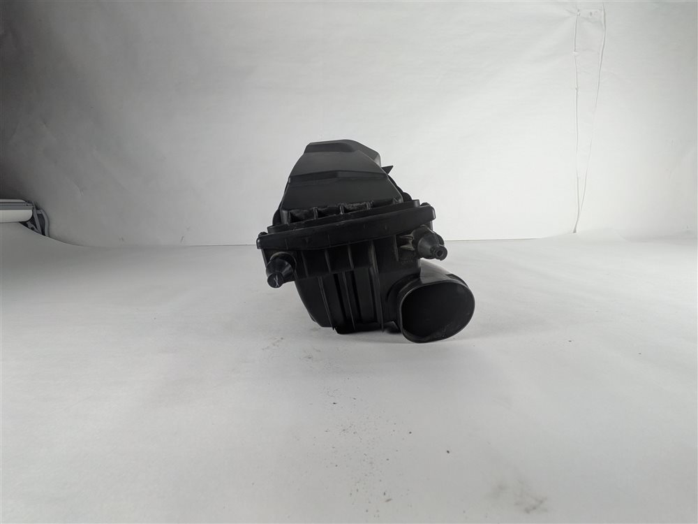 Thumbnail 6: 15-19 ROVER SPORT DISCOVERY L405 L462 L494 3.0L ENGINE RIGHT AIR FILTER BOX