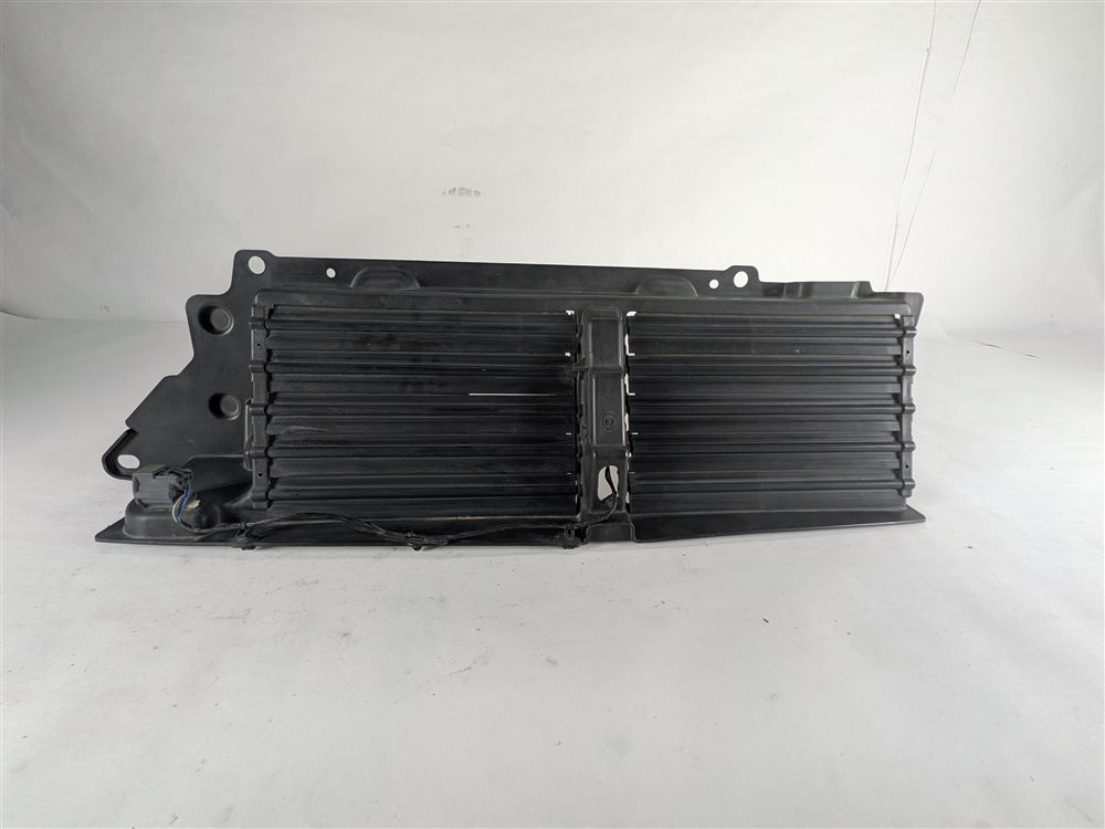 Thumbnail 2: 14-22 RANGE ROVER SPORT (L494) RADIATOR ACTIVE AIR SHUTTER GRILLE ASSEMBLY
