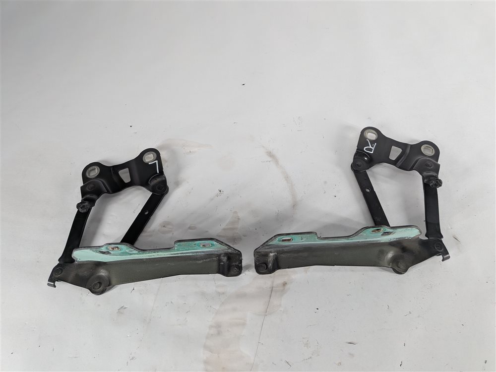 Thumbnail 3: 2013-2022 RANGE ROVER SPORT (L405 L494) LEFT & RIGHT HOOD HINGE SET (Black)