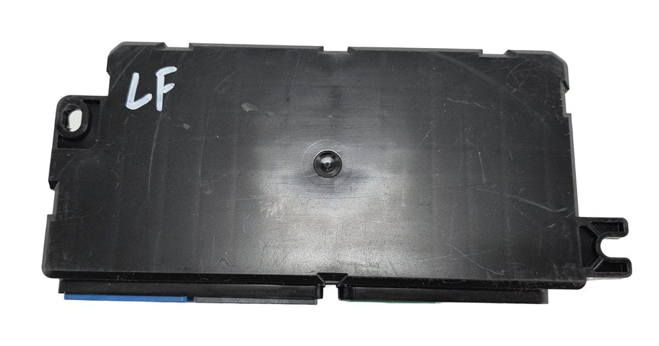 Thumbnail 7: 14-20 JAGUAR EPACE XE XF XJ - DISCOVERY RANGE ROVER SPORT - HEATED SEAT MODULE