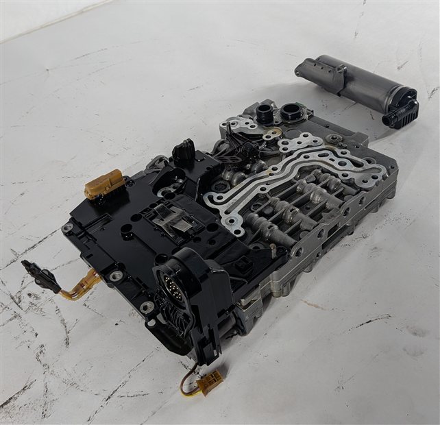 13-16 RANGE ROVER SPORT LR4 (L405 L419 L494) 8HP70 AUTO TRANSMISSION VALVE BODY