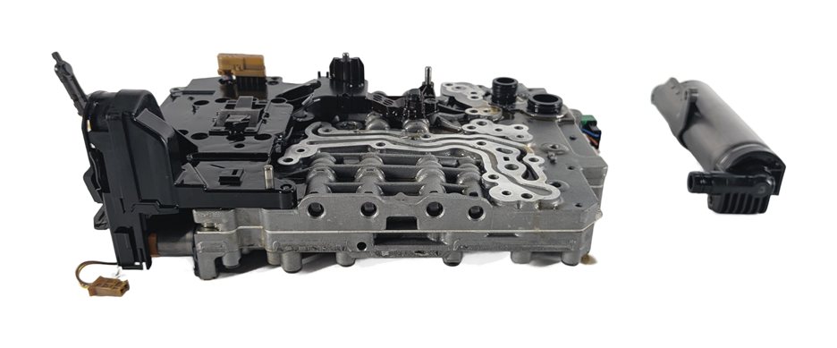 Thumbnail 2: 13-16 RANGE ROVER SPORT LR4 (L405 L419 L494) 8HP70 AUTO TRANSMISSION VALVE BODY
