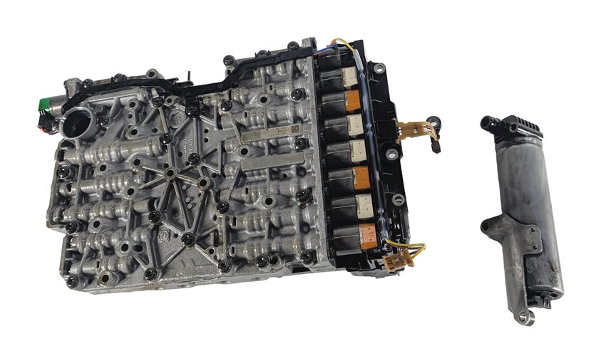 Thumbnail 7: 13-16 RANGE ROVER SPORT LR4 (L405 L419 L494) 8HP70 AUTO TRANSMISSION VALVE BODY