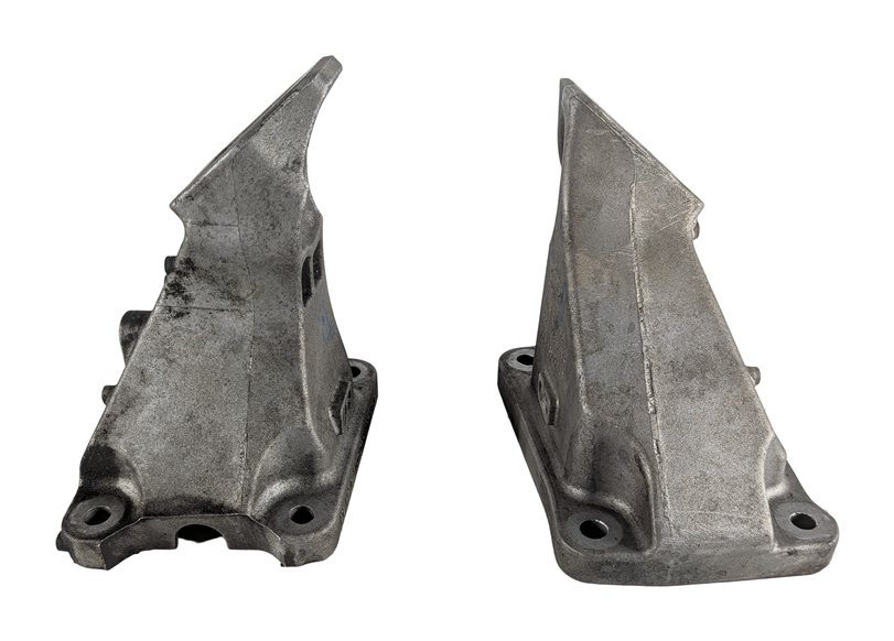 Thumbnail 6: 2016 RANGE ROVER SPORT (L494) 3.0L SUPER AJ126 ENGINE MOTOR MOUNT BRACKET SET/2