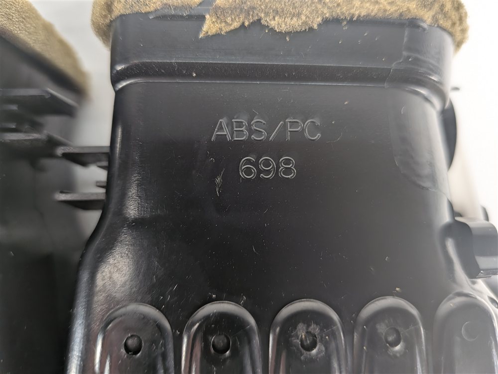 Thumbnail 8: 2016 RANGE ROVER SPORT (L494) REAR CENTER CONSOLE HEAT AIR AC VENT (Black)