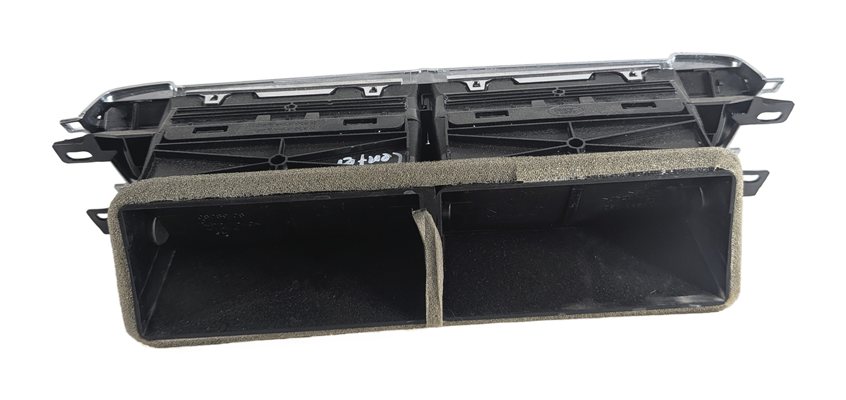 Thumbnail 6: 2016 RANGE ROVER SPORT (L494) FRONT CENTER DASH HEAT AIR AC VENT (Black)
