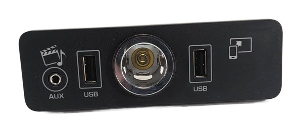 Thumbnail 2: 2016 RANGE ROVER SPORT (L494) USB AUX AUXILIARY INPUT SOCKET PORT JACK PANEL
