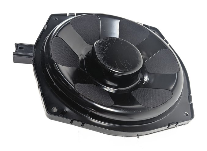 Thumbnail 4: 2016 RANGE ROVER SPORT (L494) REAR AUDIO SPEAKER WOOFER SUBWOOFER SUB