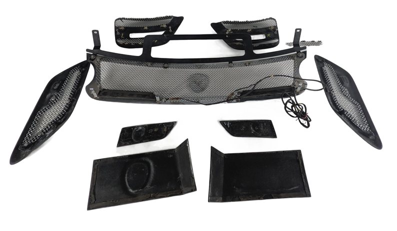 Thumbnail 8: 2016 RANGE ROVER SPORT (L494) FRONT GRILLE FENDER VENT KIT AFTERMARKET (Black)