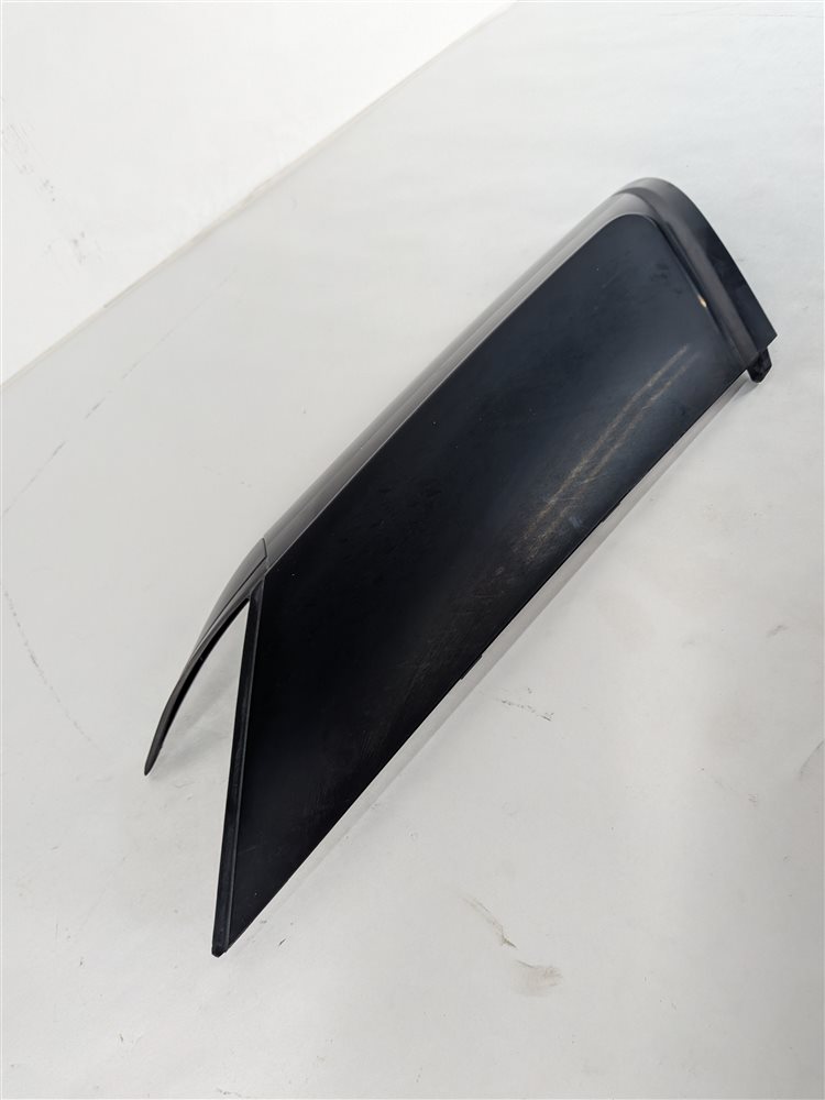 2016 RANGE ROVER SPORT (L494) REAR LEFT D-PILLAR EXTERIOR MOLDING TRIM (Black)