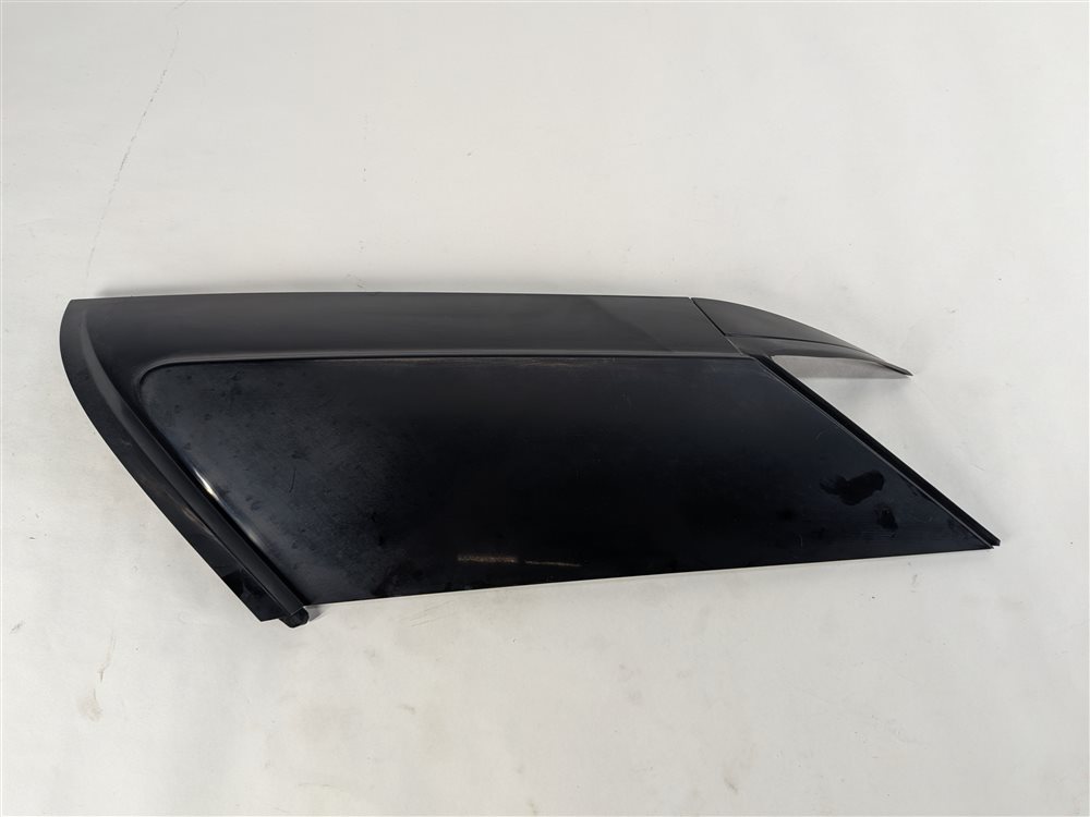 Thumbnail 3: 2016 RANGE ROVER SPORT (L494) REAR RIGHT D-PILLAR EXTERIOR MOLDING TRIM (Black)