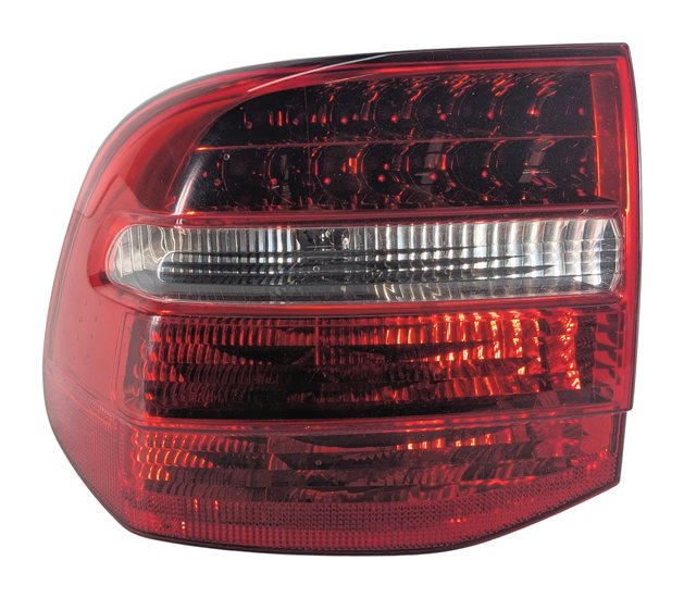 Thumbnail 3: 2008-2010 PORSCHE CAYENNE (957) LEFT DRIVER REAR TAILLIGHT BRAKE LIGHT LAMP