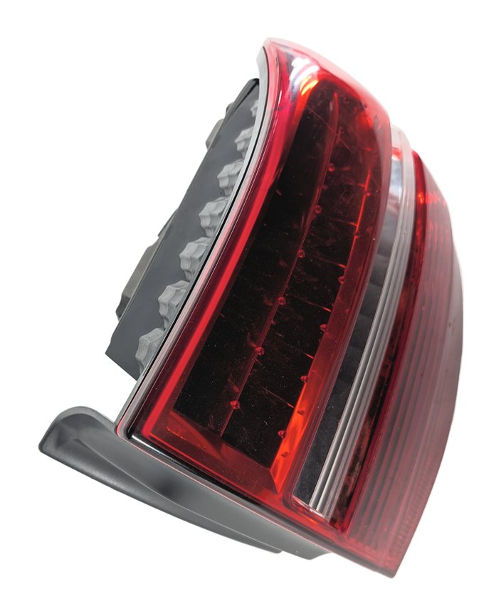 Thumbnail 6: 2008-2010 PORSCHE CAYENNE (957) RIGHT PASSENGER REAR TAILLIGHT BRAKE LIGHT LAMP