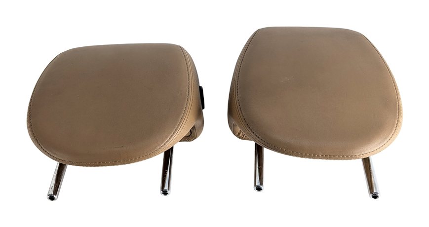 Thumbnail 3: 2005-2010 PORSCHE CAYENNE (955 957) FRONT LEFT & RIGHT SEAT HEADREST SET (Beige)
