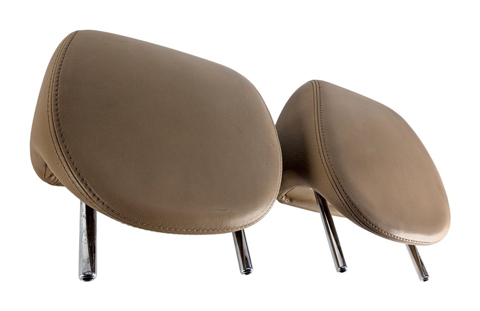 Thumbnail 5: 2005-2010 PORSCHE CAYENNE (955 957) FRONT LEFT & RIGHT SEAT HEADREST SET (Beige)