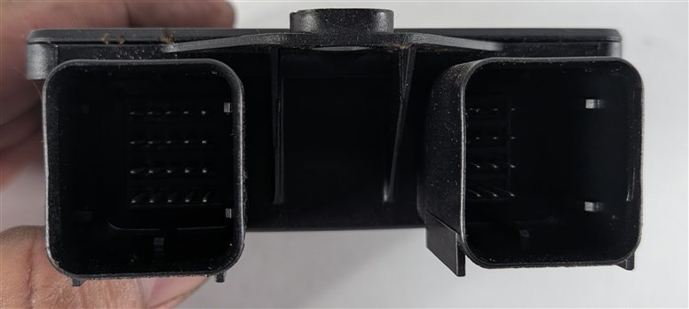 Thumbnail 8: 2008 PORSCHE CAYENNE (957) SRS SEAT OCCUPANCY WEIGHT SENSOR MODULE