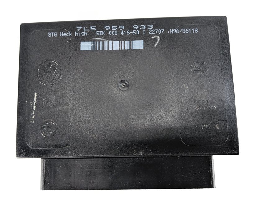 Thumbnail 3: 2008-2010 PORSCHE CAYENNE (957) BODY CONTROL MODULE COMPUTER (BCM)
