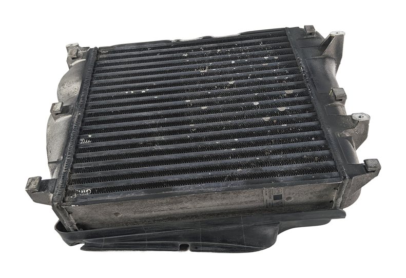 Thumbnail 2: 2008-2010 PORSCHE CAYENNE (957) 4.8L TWIN TURBO ENGINE LEFT INTERCOOLER