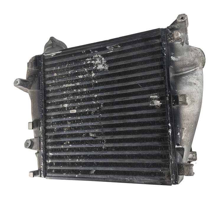 Thumbnail 4: 2008-2010 PORSCHE CAYENNE (957) 4.8L TWIN TURBO ENGINE RIGHT INTERCOOLER