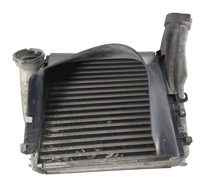 Thumbnail 7: 2008-2010 PORSCHE CAYENNE (957) 4.8L TWIN TURBO ENGINE RIGHT INTERCOOLER