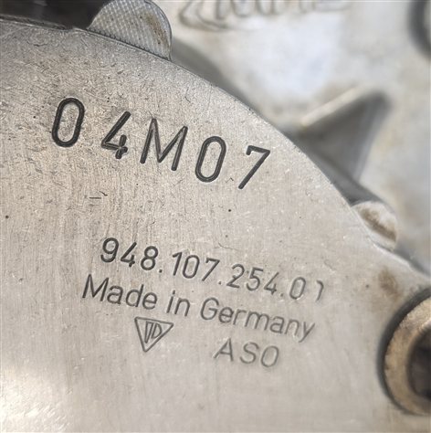 Thumbnail 10: 2008 PORSCHE CAYENNE 955 957 4.8L V8 TURBO M48 ENGINE OIL PUMP