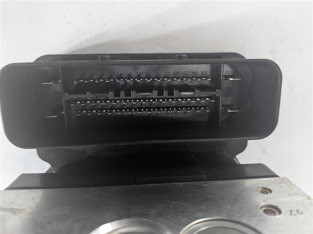 Thumbnail 9: 2008 PORSCHE CAYENNE (957) ESP ABS POWER BRAKE PUMP w/ MODULE