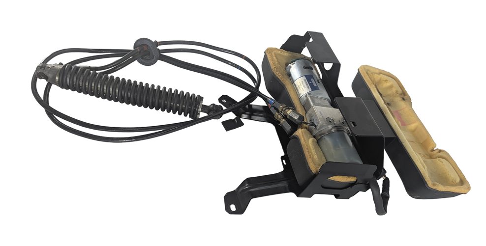Thumbnail 4: 2008-2010 PORSCHE CAYENNE (957) REAR TRUNK TAILGATE HATCH LIFT MOTOR ASSEMBLY