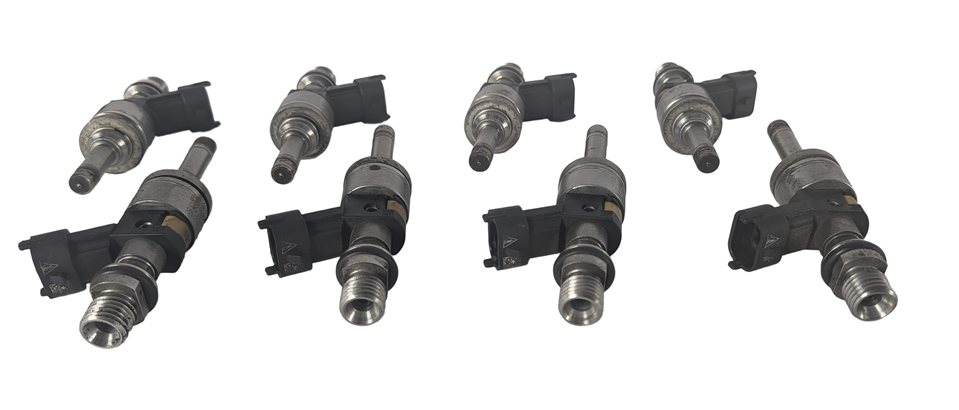 Thumbnail 2: 2008 PORSCHE CAYENNE (957) 4.8L TWIN TURBO ENGINE FUEL INJECTOR SET-8