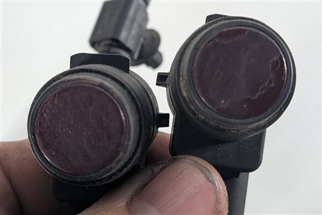Thumbnail 9: 2008 PORSCHE CAYENNE (957) REAR PARK ASSIST PDC SENSORS SET w/ HARNESS (Red)