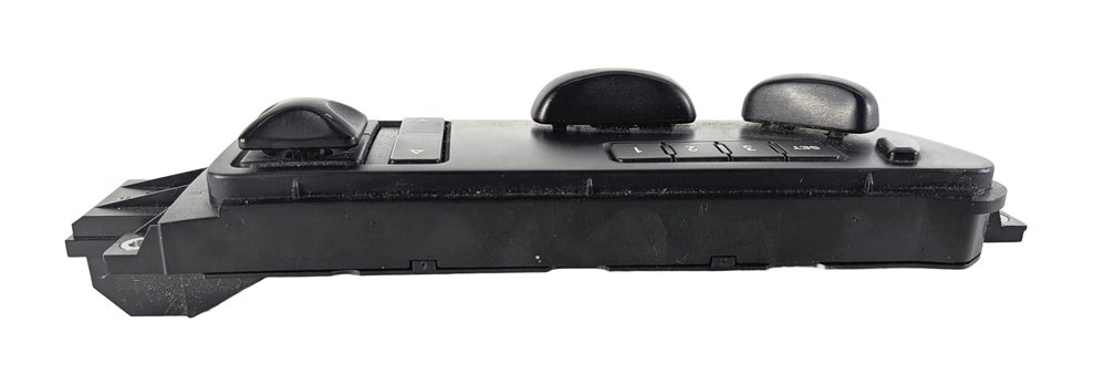 Thumbnail 6: 2008 PORSCHE CAYENNE 957 FRONT RIGHT PASSENGER POWER SEAT ADJUST SWITCH w/MEMORY
