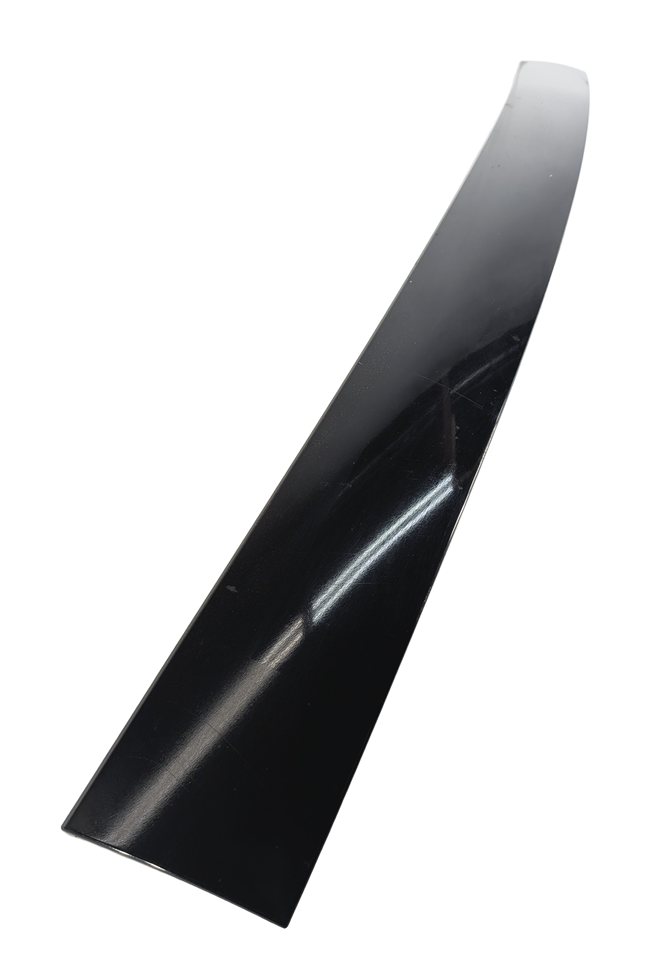 2008 PORSCHE CAYENNE (957) REAR LIFTGATE HATCH TRIM MOLDING STRIP (GLOSS BLACK)