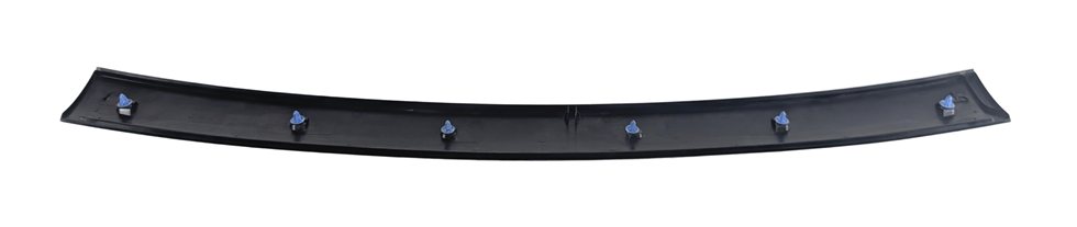 Thumbnail 7: 2008 PORSCHE CAYENNE (957) REAR LIFTGATE HATCH TRIM MOLDING STRIP (GLOSS BLACK)
