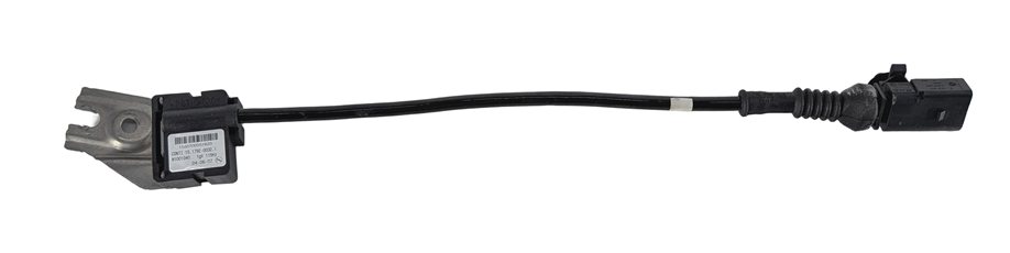 Thumbnail 3: 2008 PORSCHE CAYENNE (957) REAR SUSPENSION ACCELERATION SENSOR w/ MOUNT BRACKET