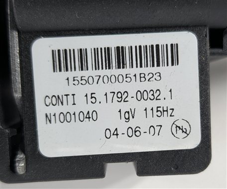 Thumbnail 9: 2008 PORSCHE CAYENNE (957) REAR SUSPENSION ACCELERATION SENSOR w/ MOUNT BRACKET