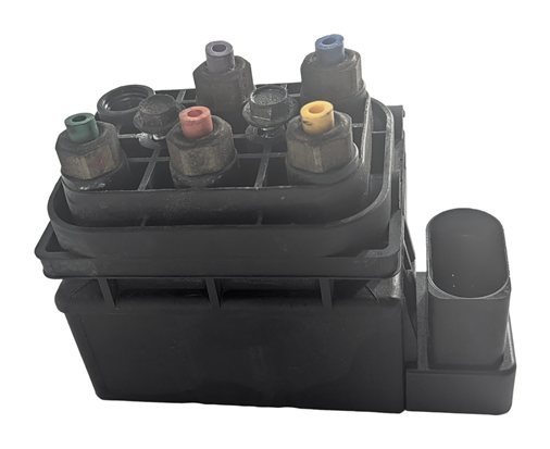 Thumbnail 5: 2008 PORSCHE CAYENNE (957) AIR SUSPENSION VALVE BLOCK SOLENOID MANIFOLD