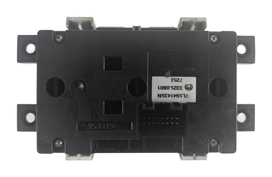 Thumbnail 7: 2008 PORSCHE CAYENNE (957) CENTER CONSOLE OFF ROAD SPORT SUSPENSION SWITCH PANEL