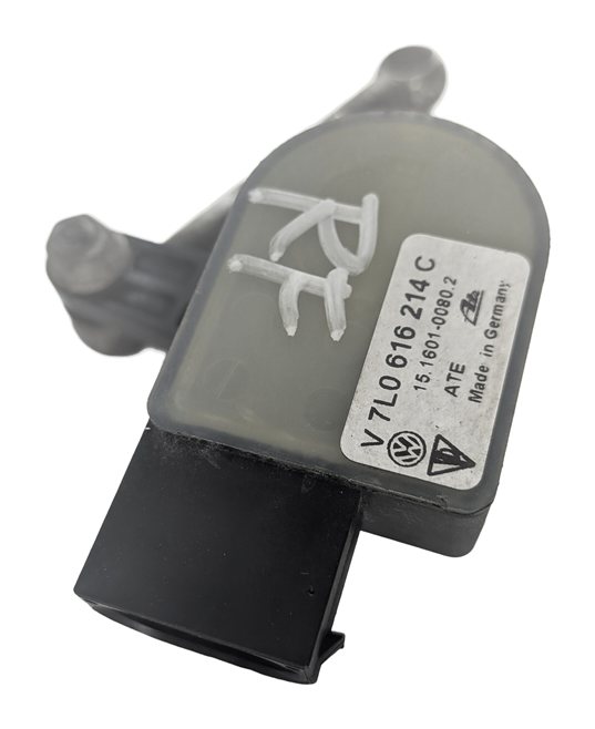Thumbnail 5: 2008 PORSCHE CAYENNE (957) FRONT RIGHT AIR SUSPENSION RIDE HEIGHT LEVEL SENSOR