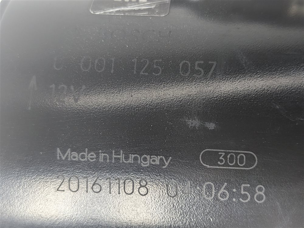 Thumbnail 8: 2008 PORSCHE CAYENNE (957) 4.8L TURBO (M48.51) ENGINE STARTER MOTOR BOSCH