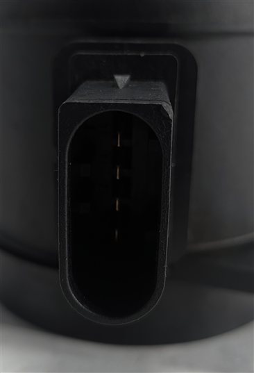 Thumbnail 8: 2009-2013 BMW X5 335D (E70 E90) 3.0L M57Y DIESEL ENGINE MASS AIR FLOW SENSOR MAF