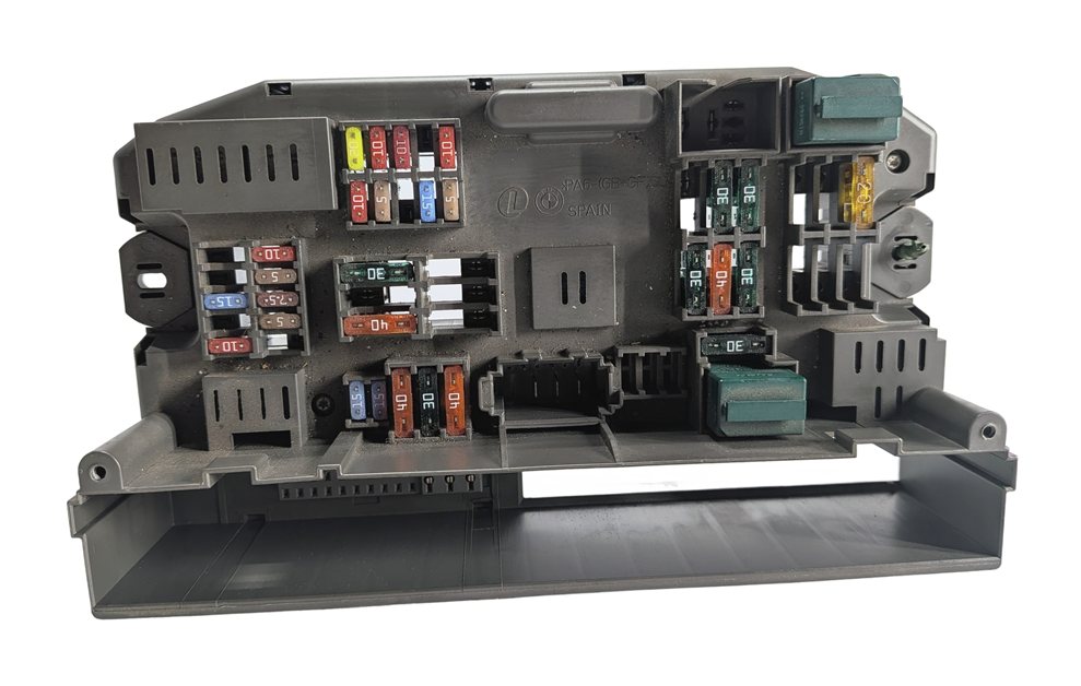 Thumbnail 6: 07-14 BMW X5 X6 E70 E71 REAR TRUNK POWER DISTRIBUTION FUSE BOX MODULE 6931687