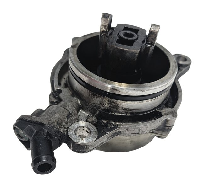 Thumbnail 4: 2009-2013 BMW X5 335D (E70 E90) 3.0L M57Y TURBO DIESEL ENGINE BRAKE VACUUM PUMP