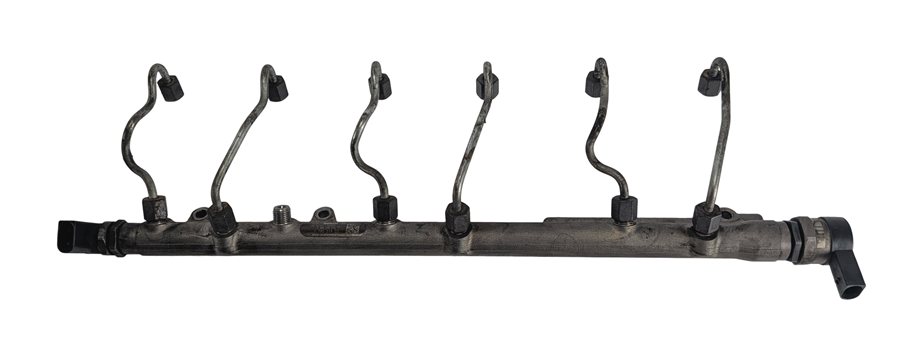Thumbnail 2: 09-13 BMW X5 (E70) 3.0L M57 DIESEL FUEL RAIL w/INJECTOR LINES PRESSURE SENSOR