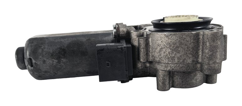 Thumbnail 5: 2004-2013 BMW X3 X5 (E53 E70 E83) FRONT TRANSFER CASE ELECTRIC SHIFT MOTOR