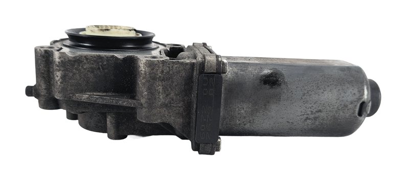 Thumbnail 6: 2004-2013 BMW X3 X5 (E53 E70 E83) FRONT TRANSFER CASE ELECTRIC SHIFT MOTOR