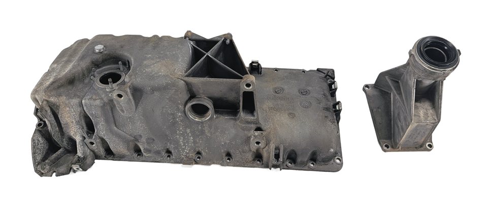 Thumbnail 7: 2009-2013 BMW X5 (E70) 3.0L M57 TWIN TURBO DIESEL ENGINE OIL PAN w/ OUTPUT SHAFT